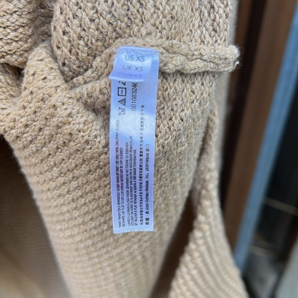 Free People Beach Knit Sweater Oversized Resortwear Casual Minimalist Sz XSmall - Picture 4 of 7